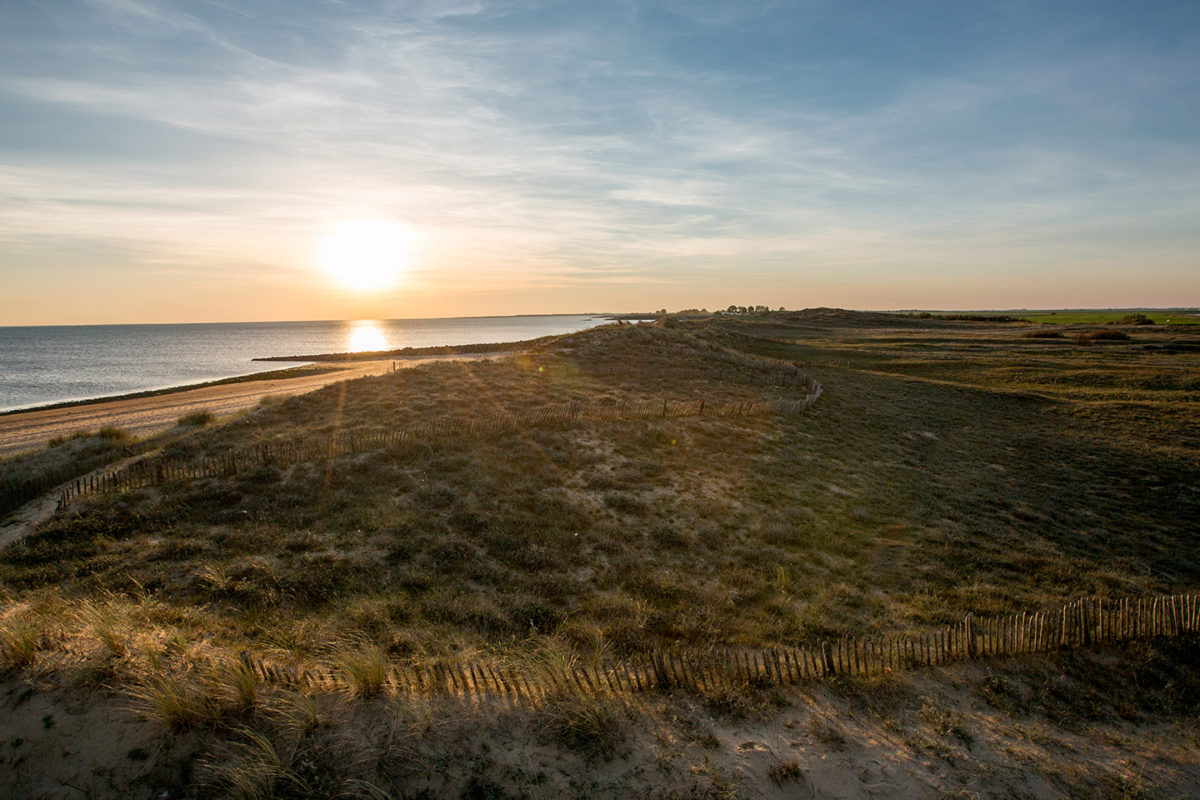 Coucher de soleil sur les plages de la Pointe de l'Aiguillon