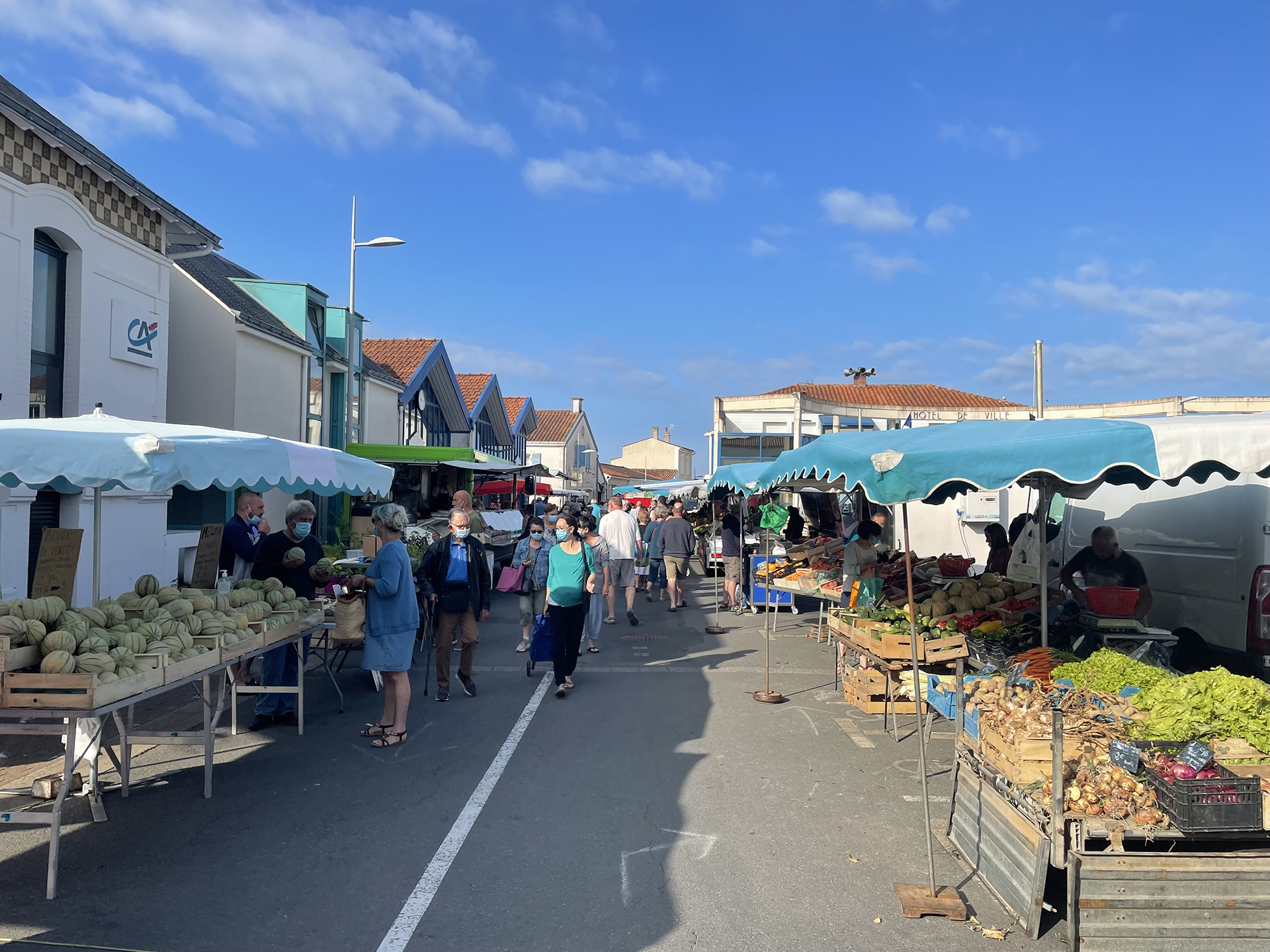 Marché & Marché nocturne de l'Aiguillon-sur-Mer | Site Officiel