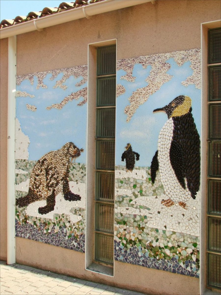 403822 – Une des fresques de coquillages Ile Penotte Les Sables d Olonne