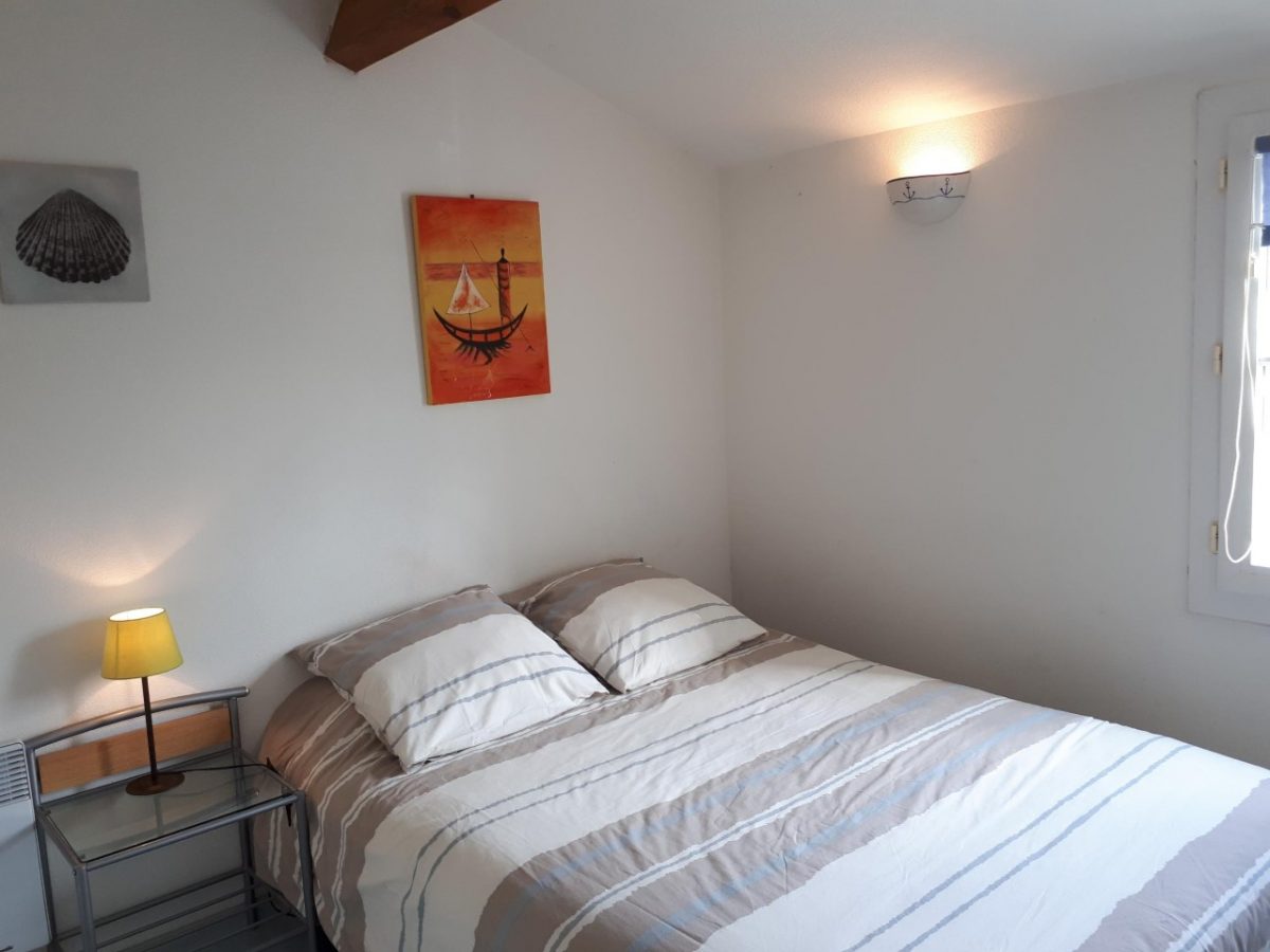 Meublé la Fautaise_La Faute sur Mer_Chambre lit 140