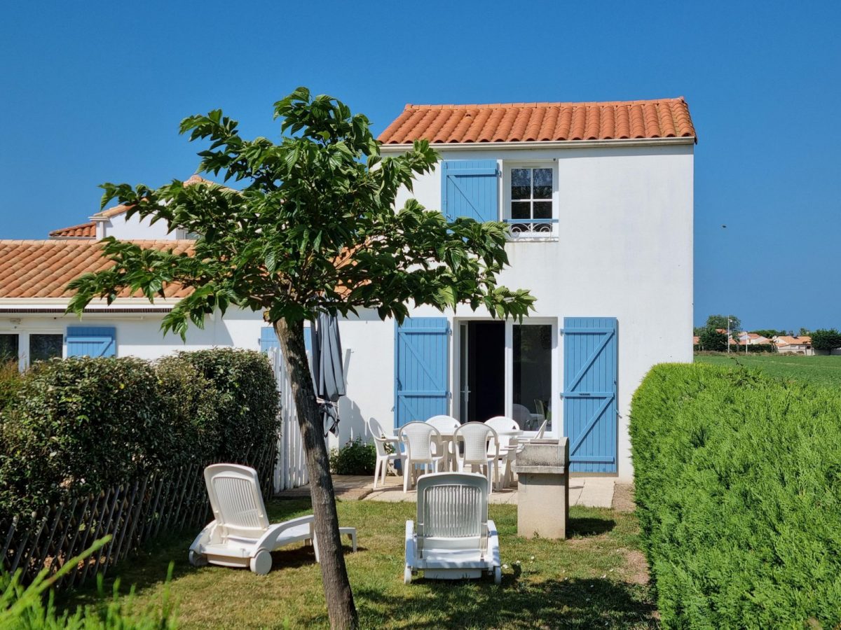 Meublé la Fautaise_La Faute sur Mer_Côté jardin
