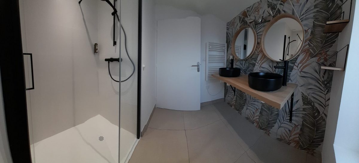 SALLE DE BAIN 1
