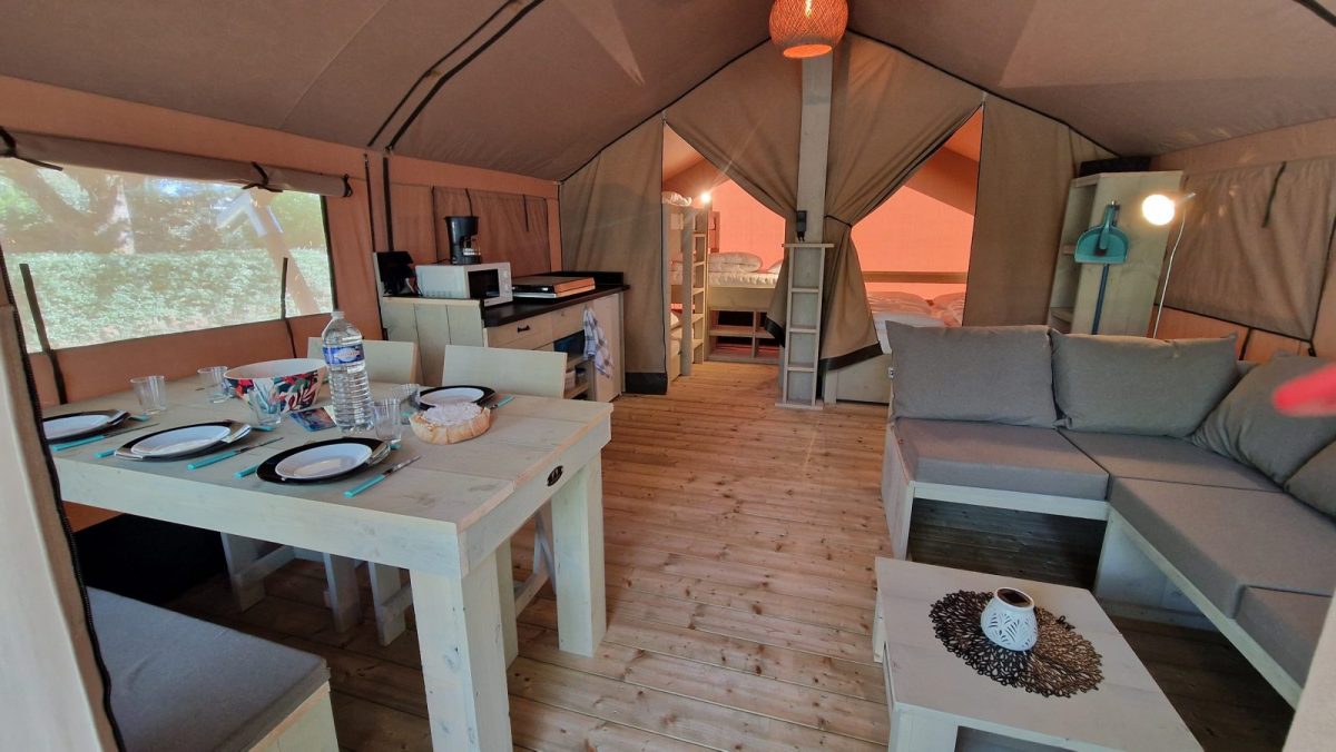 Camping La Cleroca_Grues_Lodge Premium