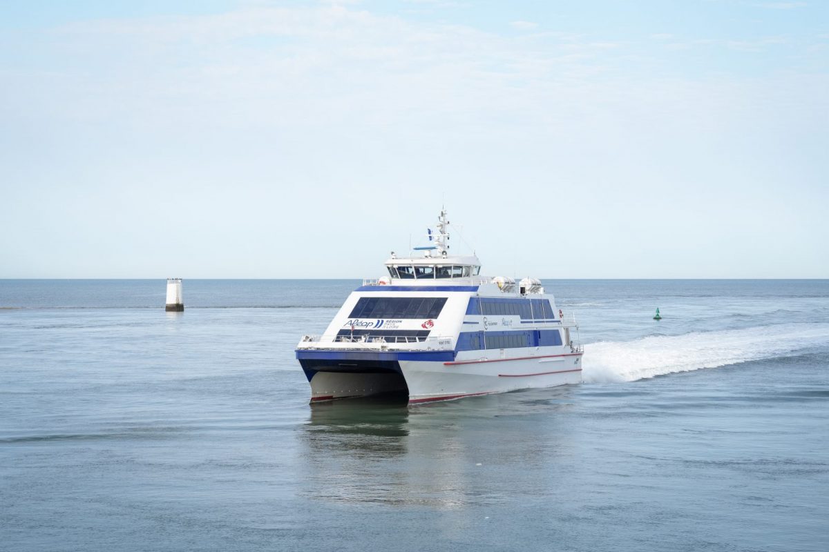 25 – Compagnie Yeu Continent 01