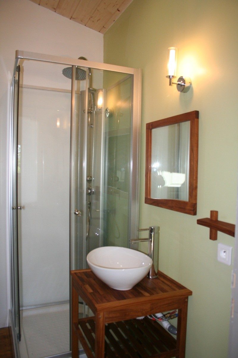 219908 – salle d’eau sur la mezzanine