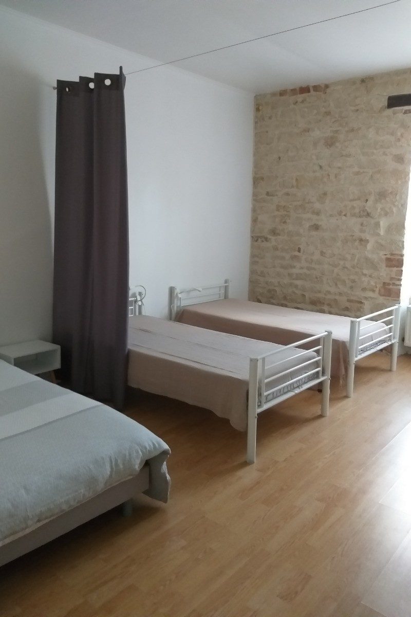 214049 – Chambre 3