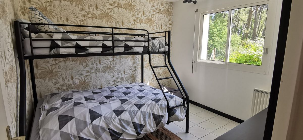 411399 – Chambre 3 bis