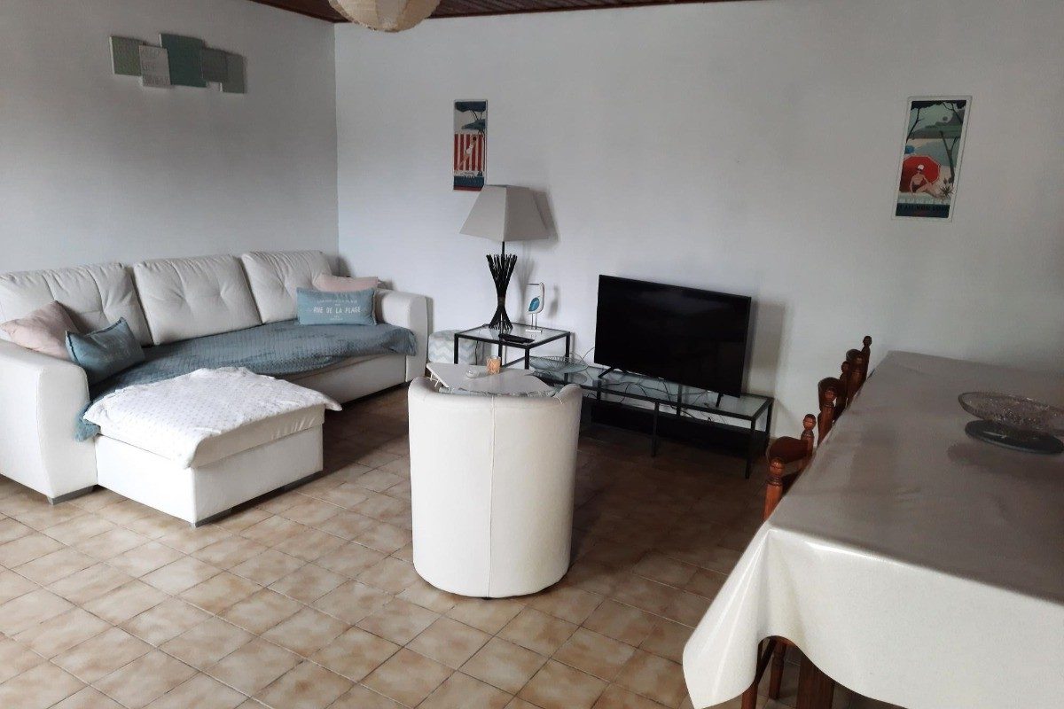 295061 –
