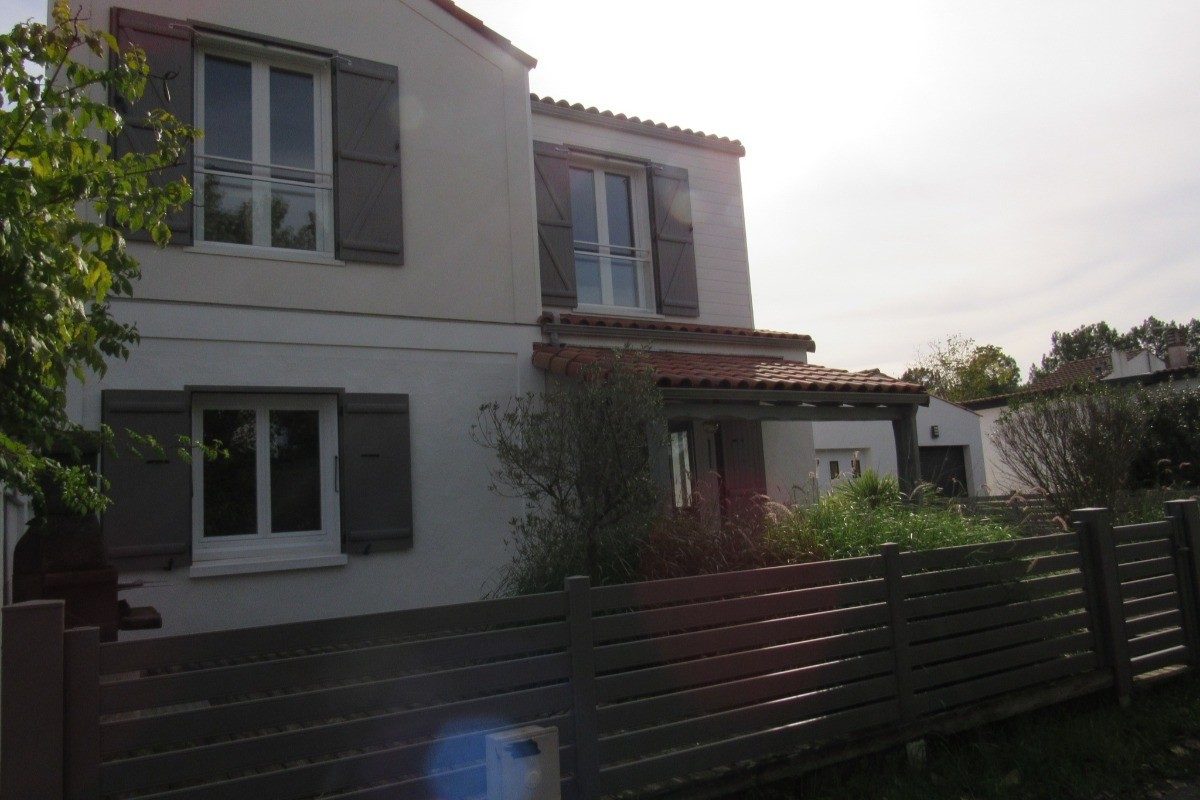 51393 –