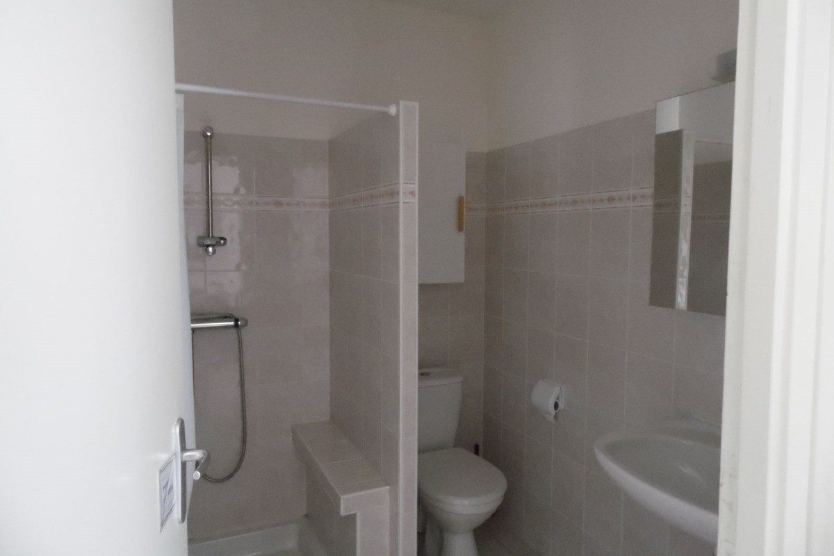 207950 – Salle d’eau