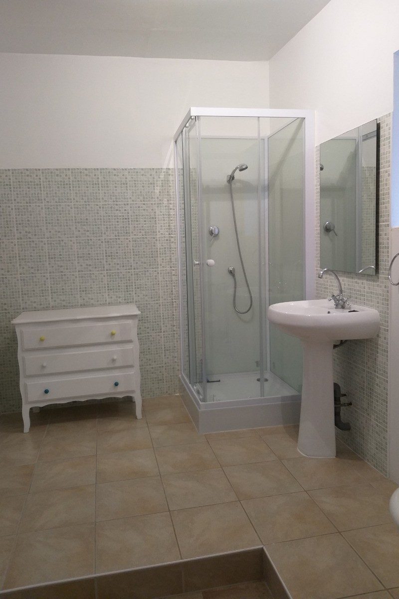 214053 – Salle d’eau haut