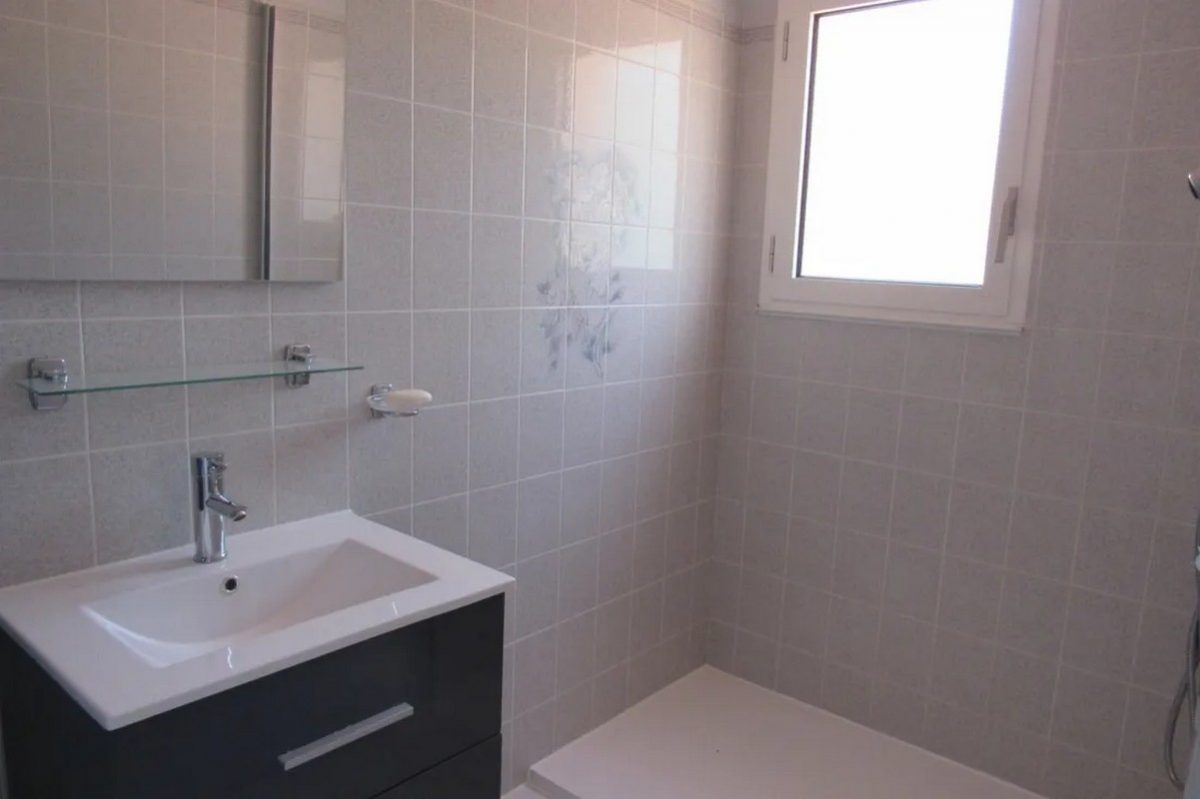 411319 – Salle d&rsquo;eau 2