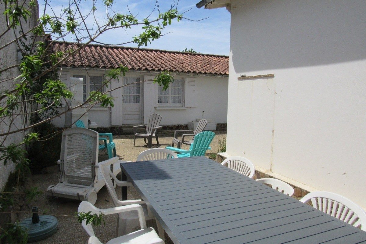 346051 – Extérieur