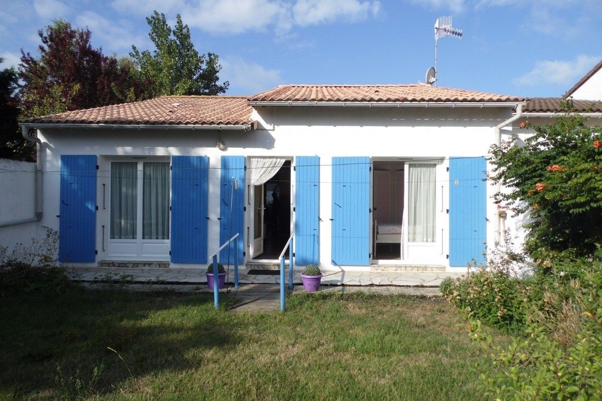 214845 – Façade