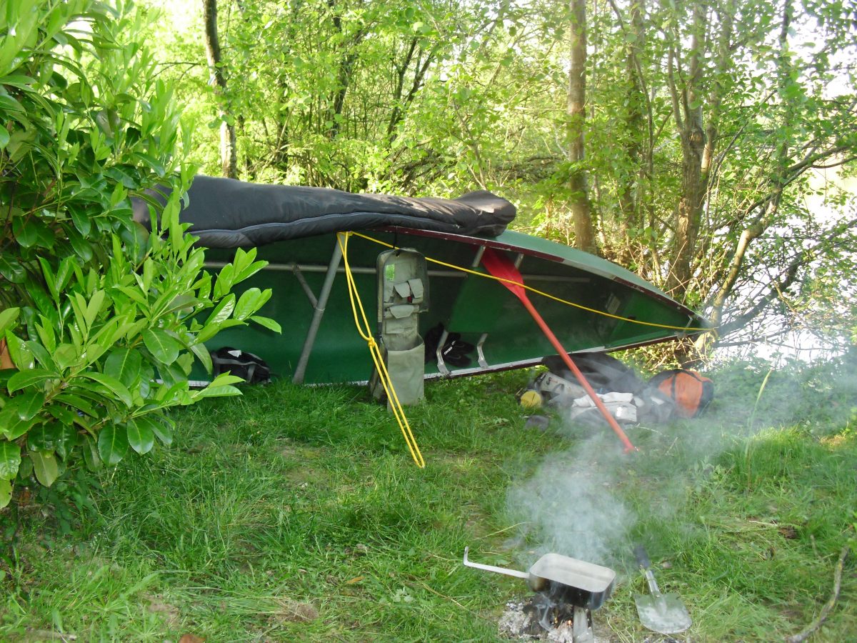 Bivouac / Bushcraft canoë