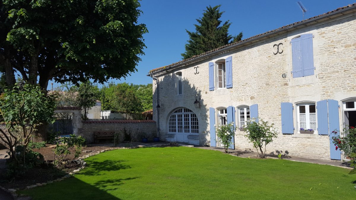 Chambre d’Hôtes La Closeraie-Champagné les Marais_La maison