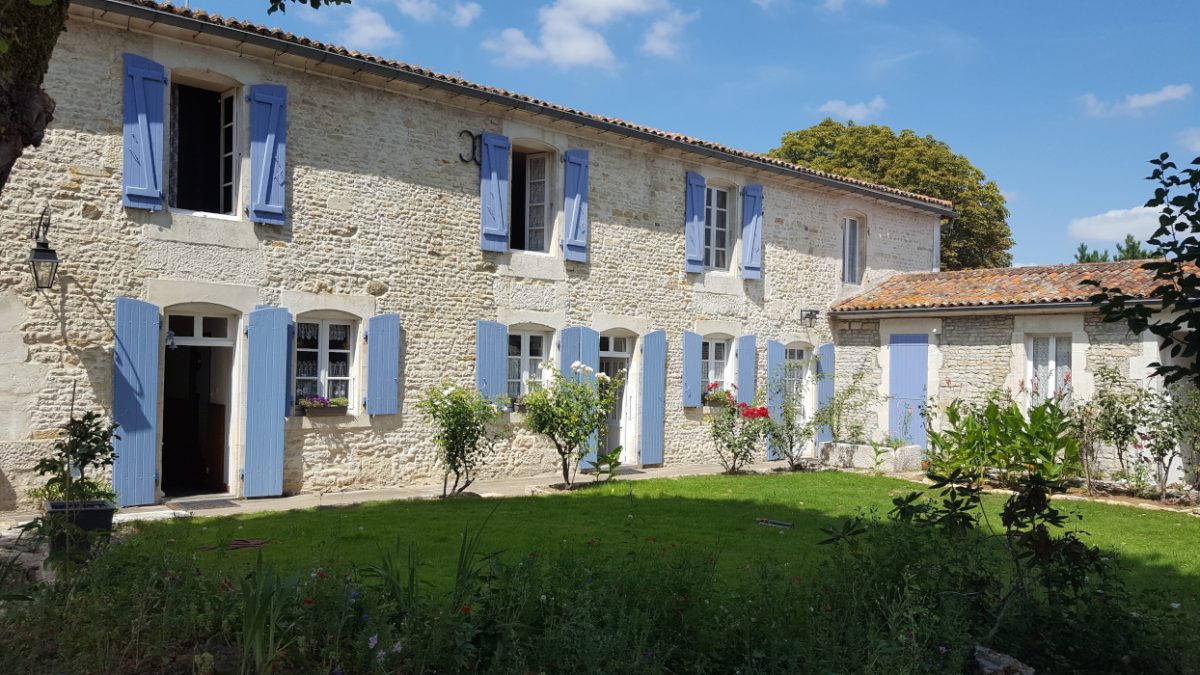 Chambre d’Hôtes La Closeraie-Champagné les Marais_La maison2