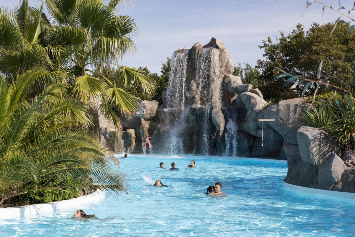 parc-aquatique-vendee-o-gliss-park-cascade-ile-o-cayo