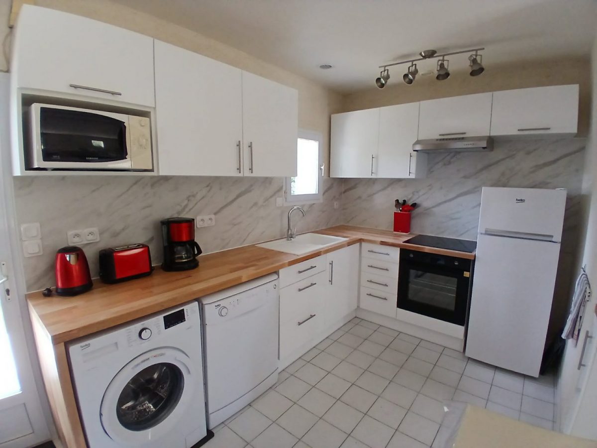 Cuisine%20Tholance%202