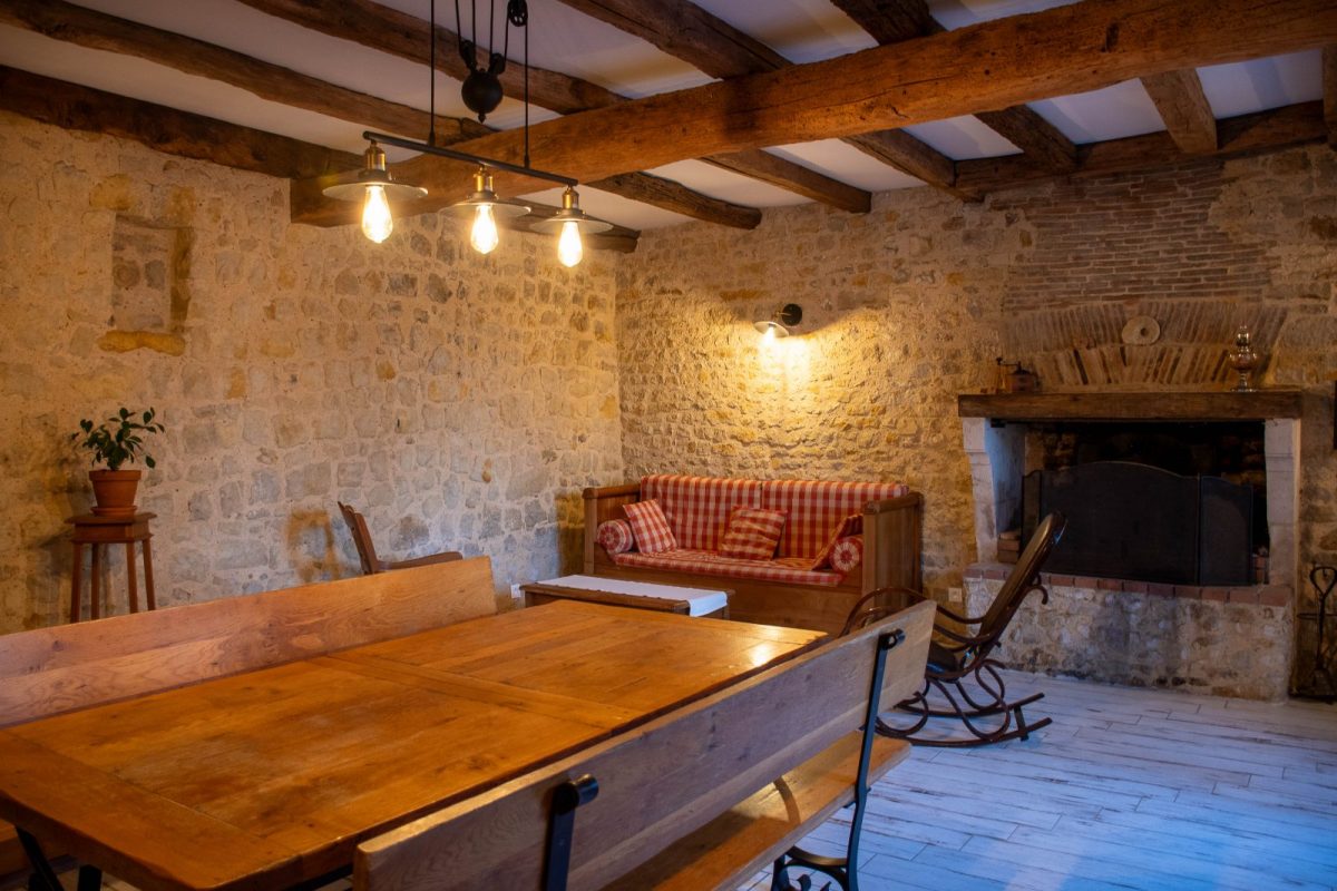 Salle de séjour ÔTamaris-SAINTE HERMINE-85-HERV30