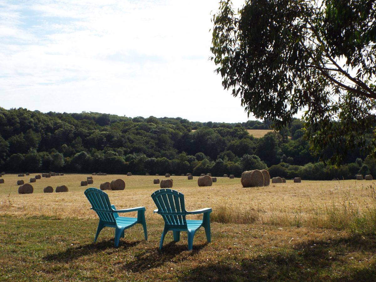 CAMPING ETOURNERIE _CHATEAU-GUIBERT-Pause détente avec vue