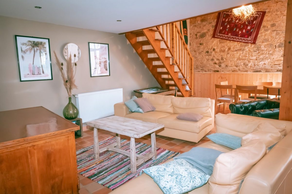 Meublé Manly_St Martin L&rsquo;Ars_Salon