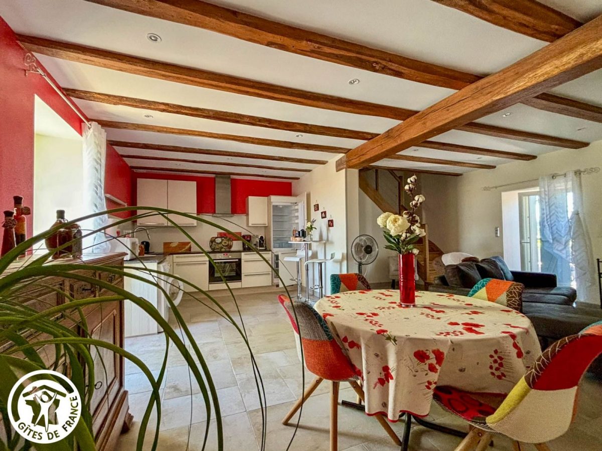 Gîte agréé Gîtes de France en Vendée : Pièce de vie_13