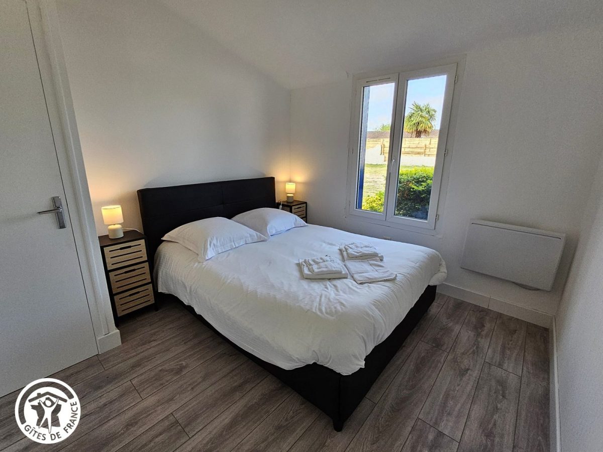 Gîte agréé Gîtes de France dans le PNR Marais Poitevin : Chambre (1 lit 140)_1