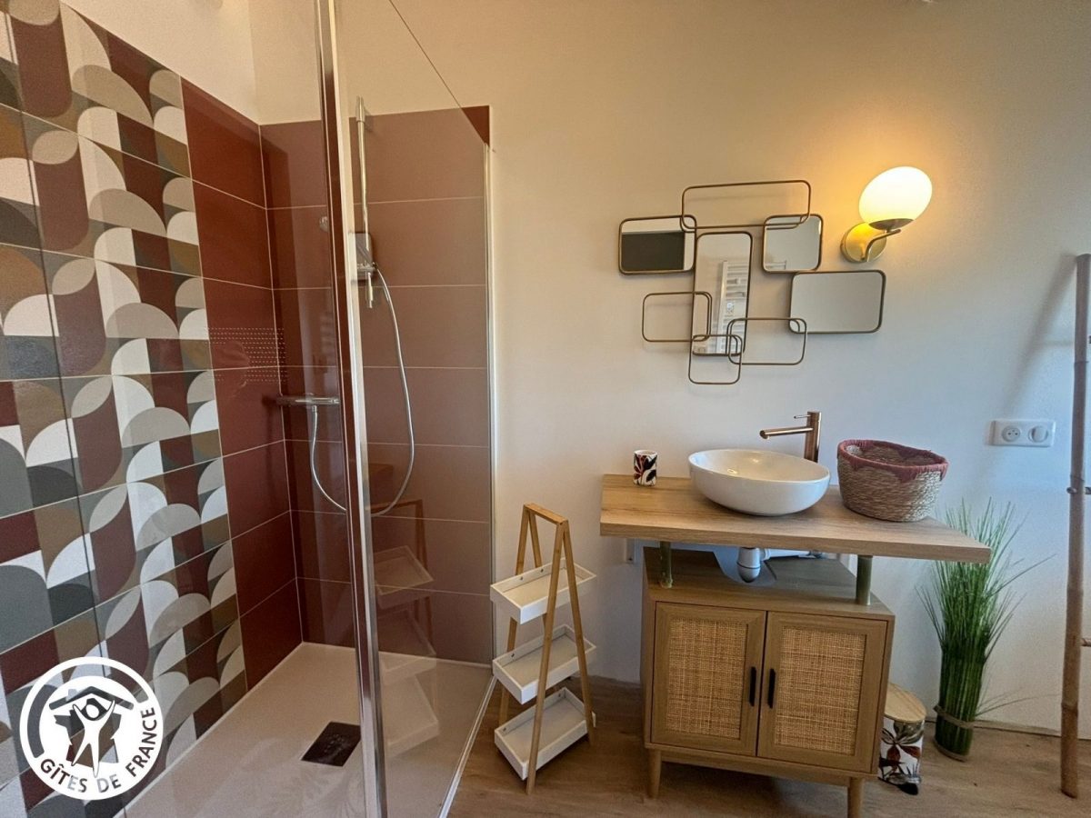 Salle d’eau/WC privative chambre 3_21