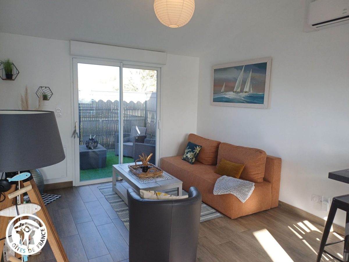 Gîte agréé Gîtes de France dans le PNR Marais Poitevin : salon_3