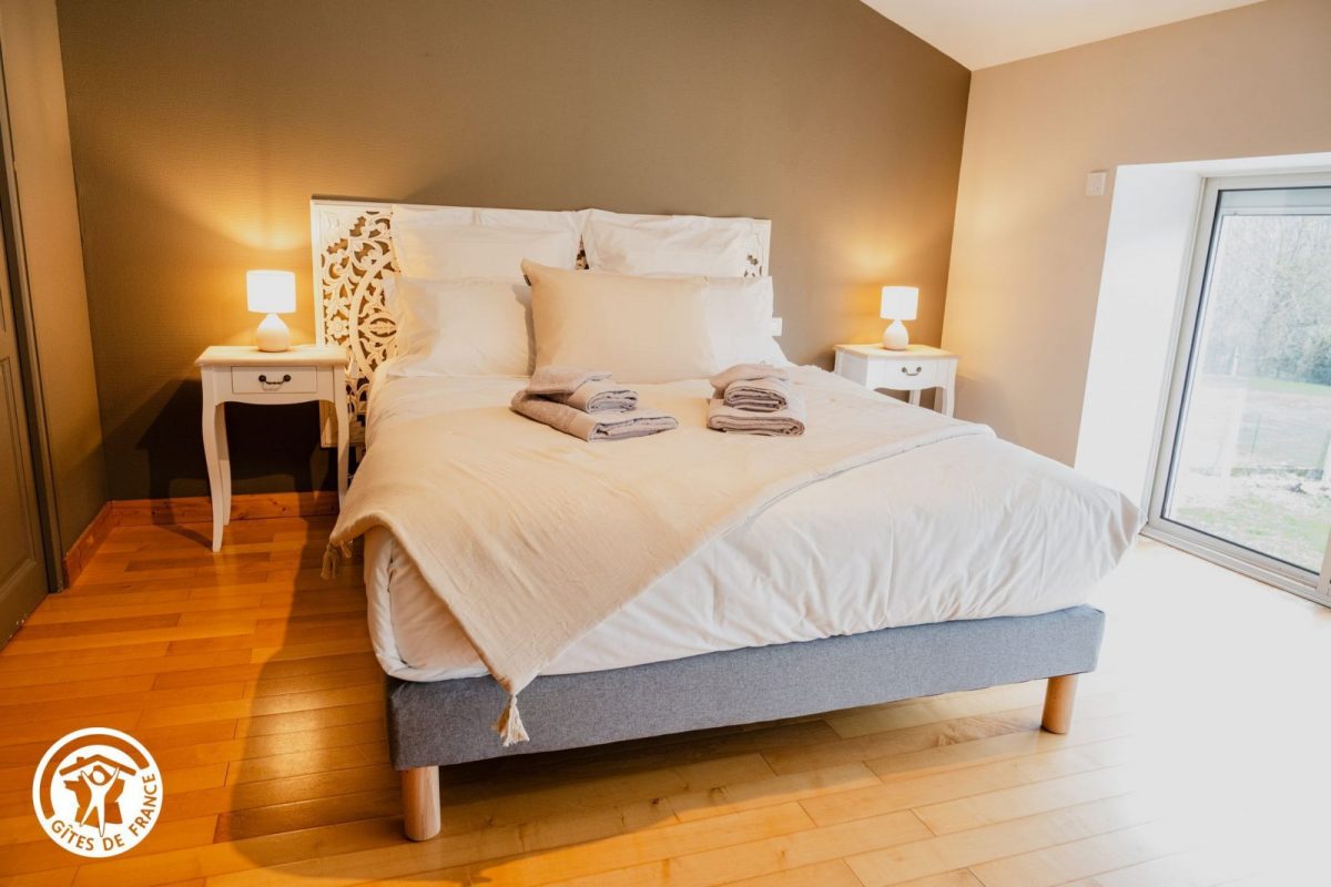 Gîte agréé Gîtes de France en Vendée : Chambre 5 (1 lit 160)_26