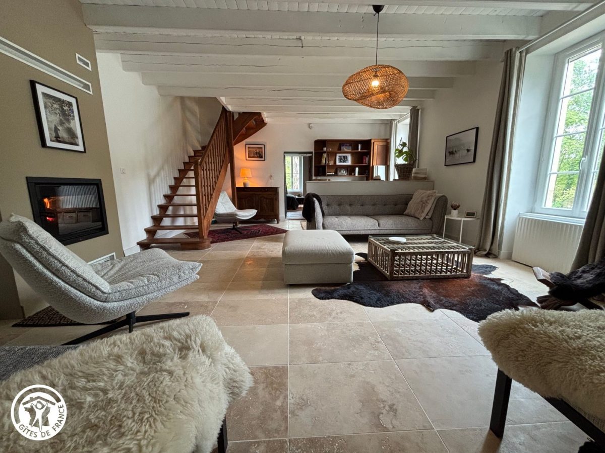 Gîte agréé Gîtes de France en Vendée : Salon_6