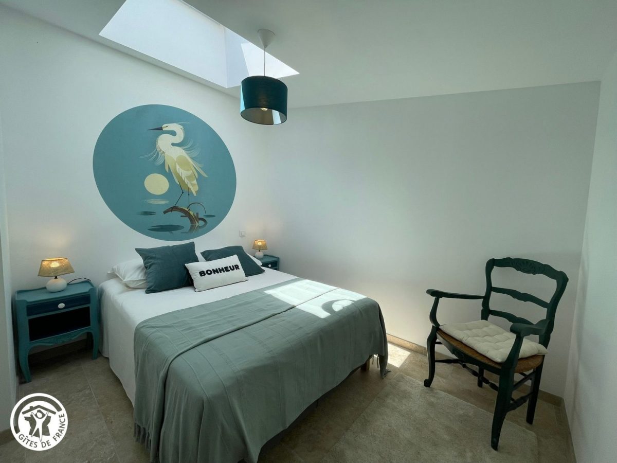 Gîte agréé Gîtes de France en Vendée : Chambre 1 (1 lit 140)_9