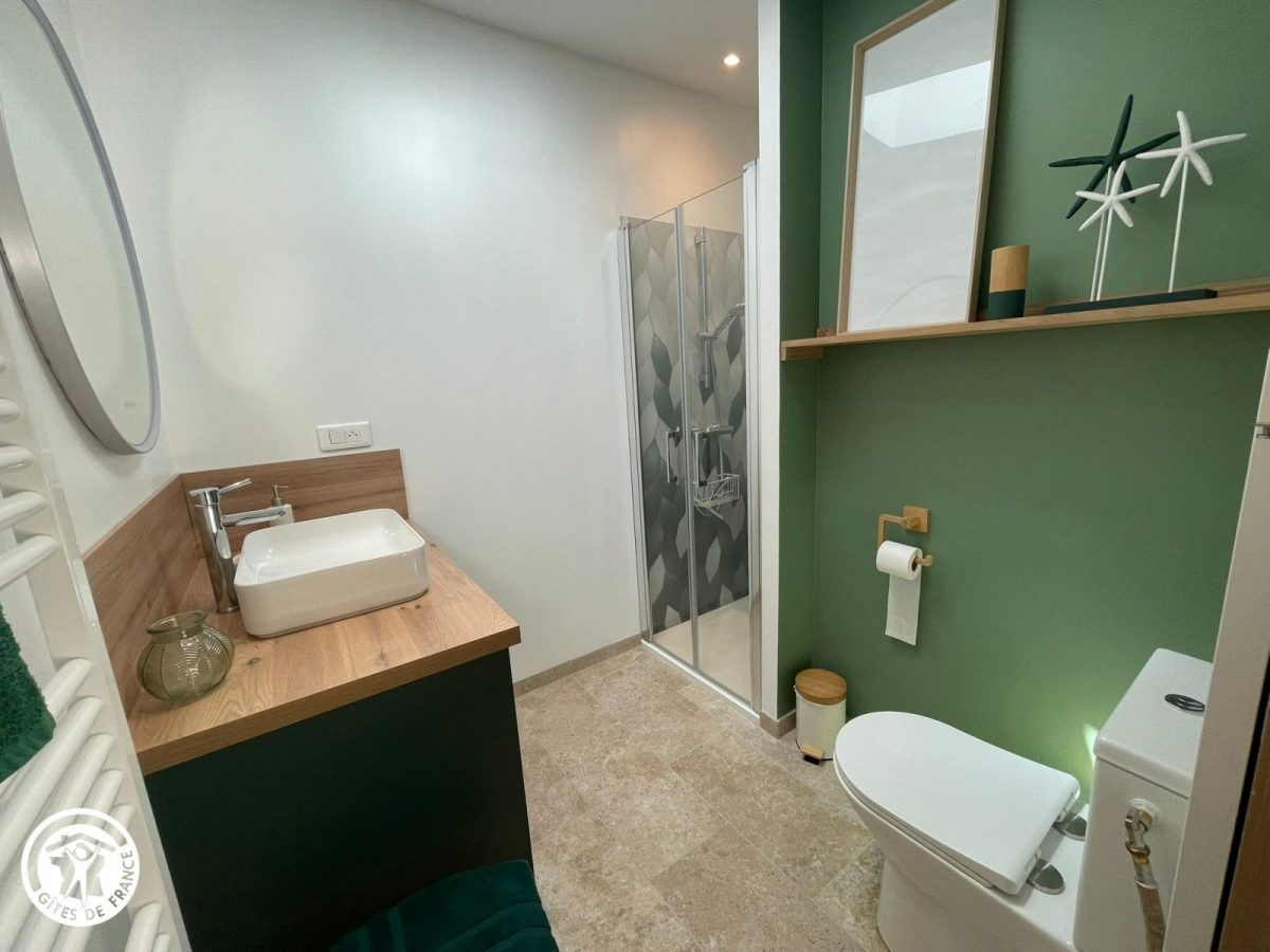 Gîte agréé Gîtes de France en Vendée : Salle d’eau/WC_12