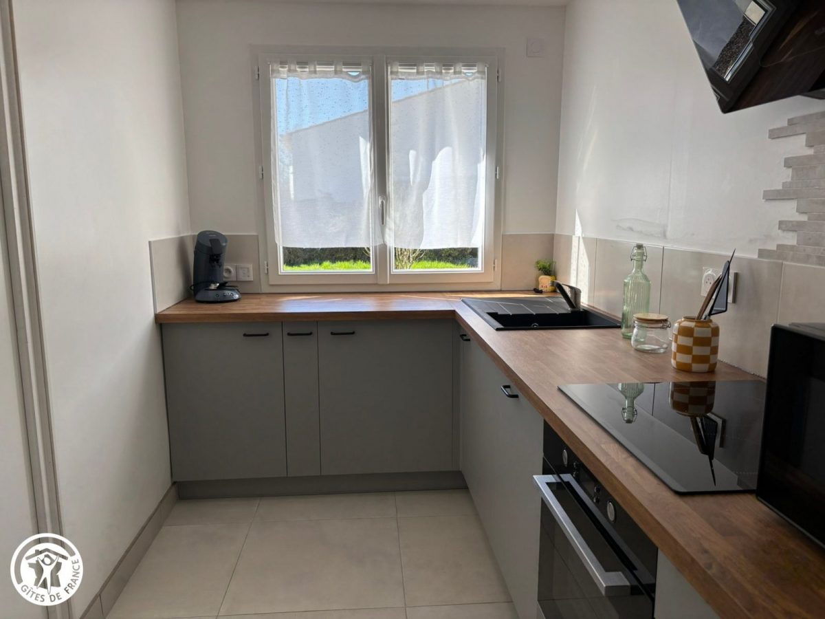 Gîte agréé Gîtes de France dans le PNR Marais Poitevin : Cuisine_10