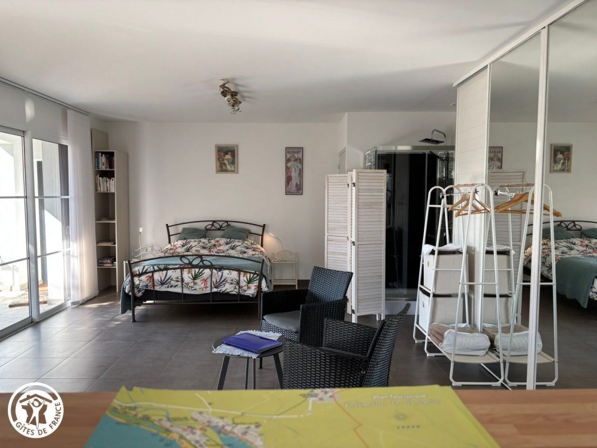 Chambre d&rsquo;hôtes agréée Gîtes de France dans le PNR Marais Poitevin :  Chambre (1 lit 140)_6