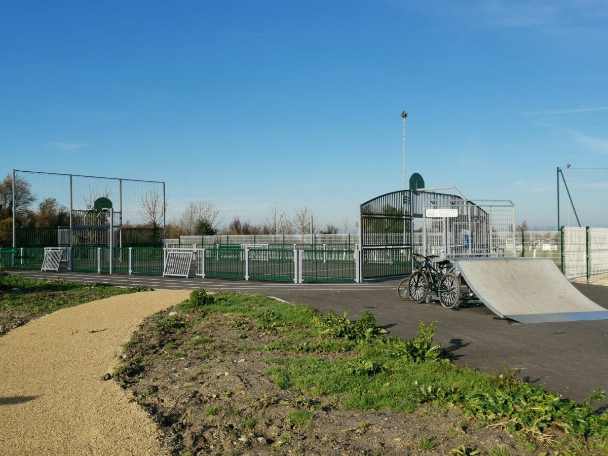 CITY STADE ET SKATE PARK-Triaize-basketball