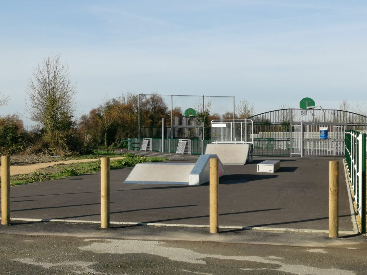 CITY STADE ET SKATE PARK-Triaize-skate