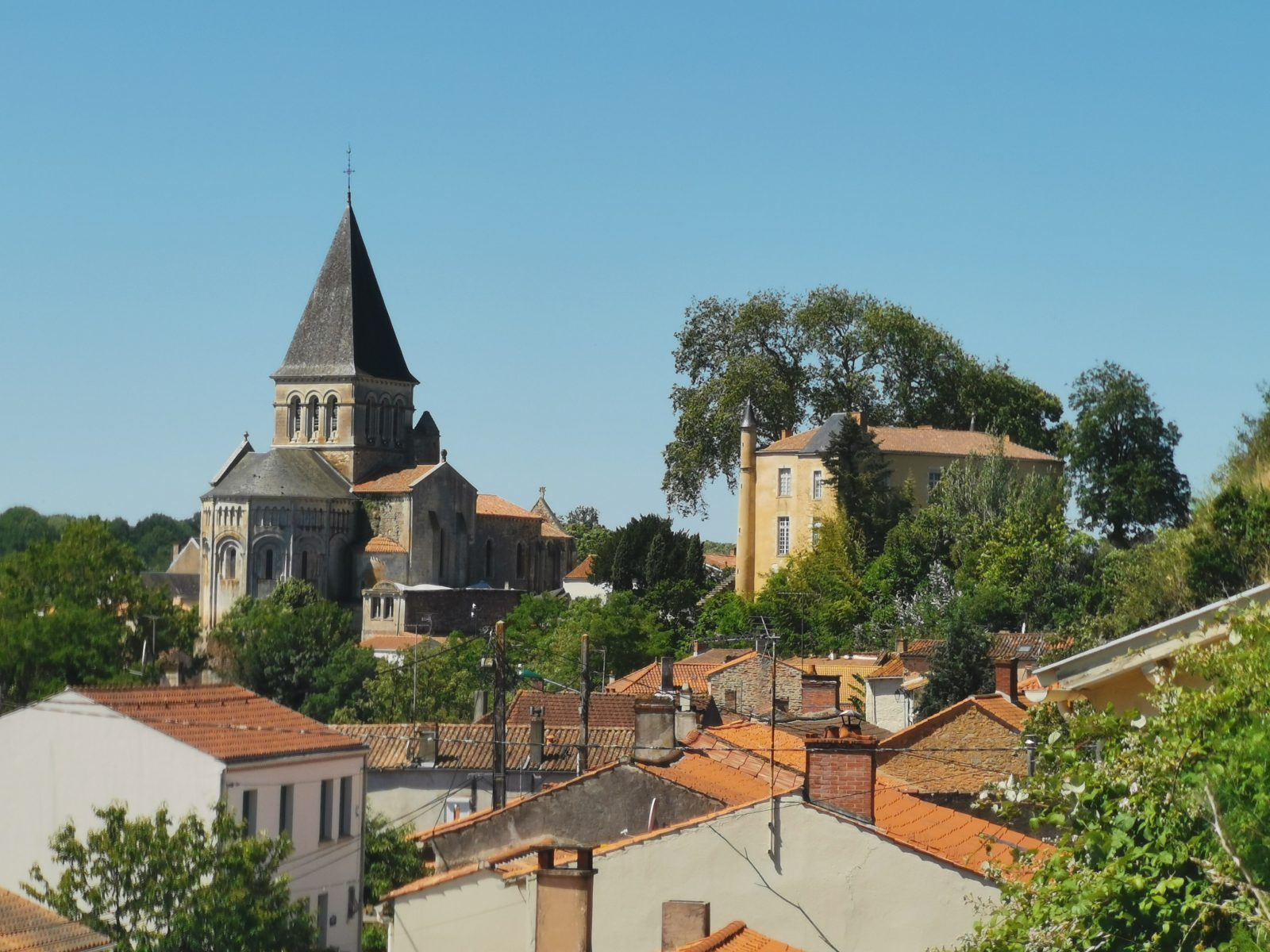 CIRCUIT DÉCOUVERTE « MAREUIL-SUR-LAY-DISSAIS »