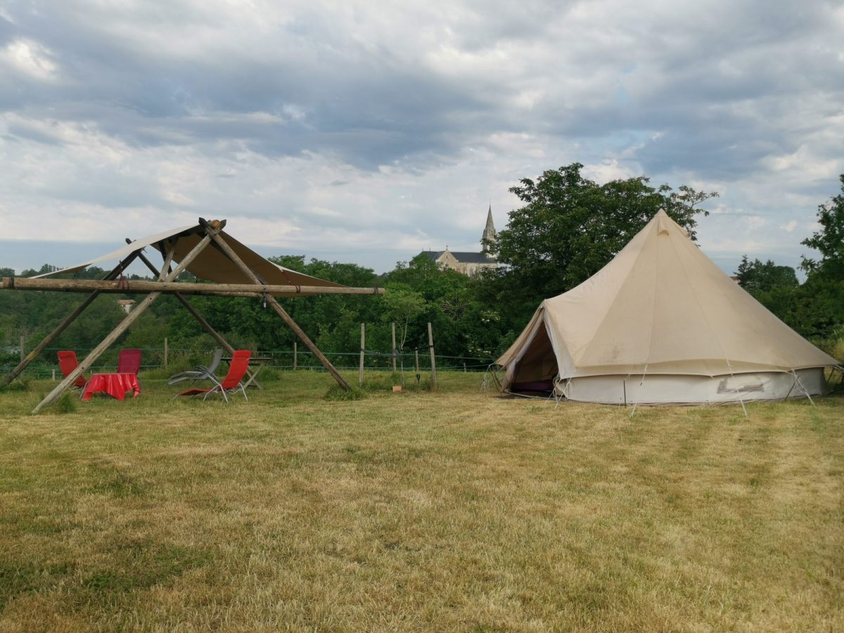 Pieds d’AventureS Chateau-Guibert balade âne baté et bivouac