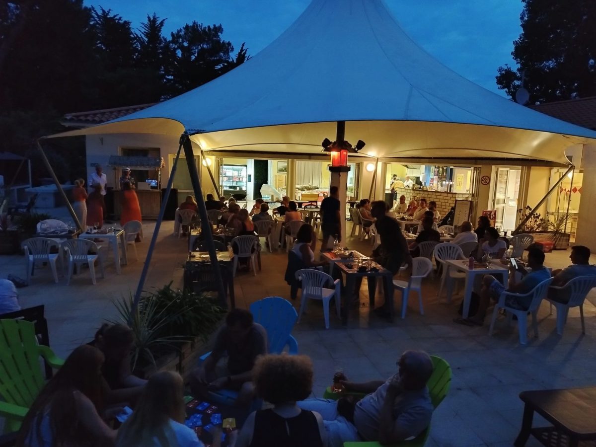 Soirée été bar / snack VILLAGE VACANCES DOMAINE DE LA PRESQU’ÎLE La Faute-sur-Me