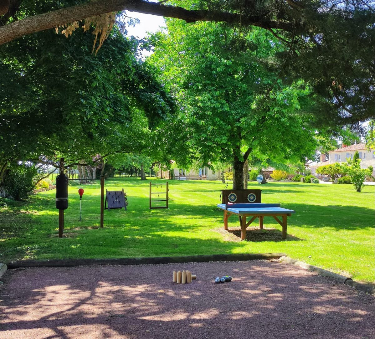 l&rsquo;Ora des Marais_Sainte Gemme la Plaine_Extérieurs