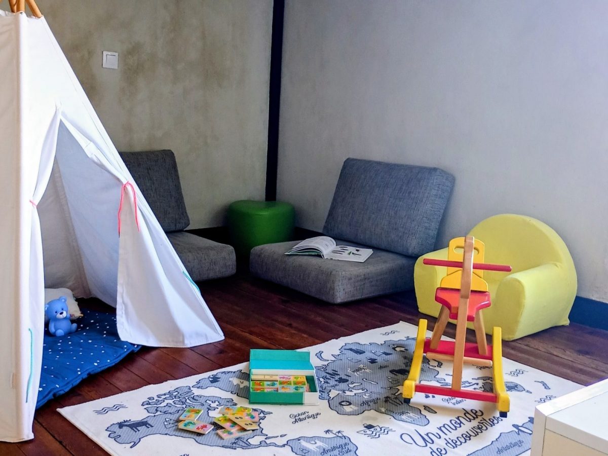 Meublé Le Clos des Hirondelles – La Couture 85320 – La Salle de jeux