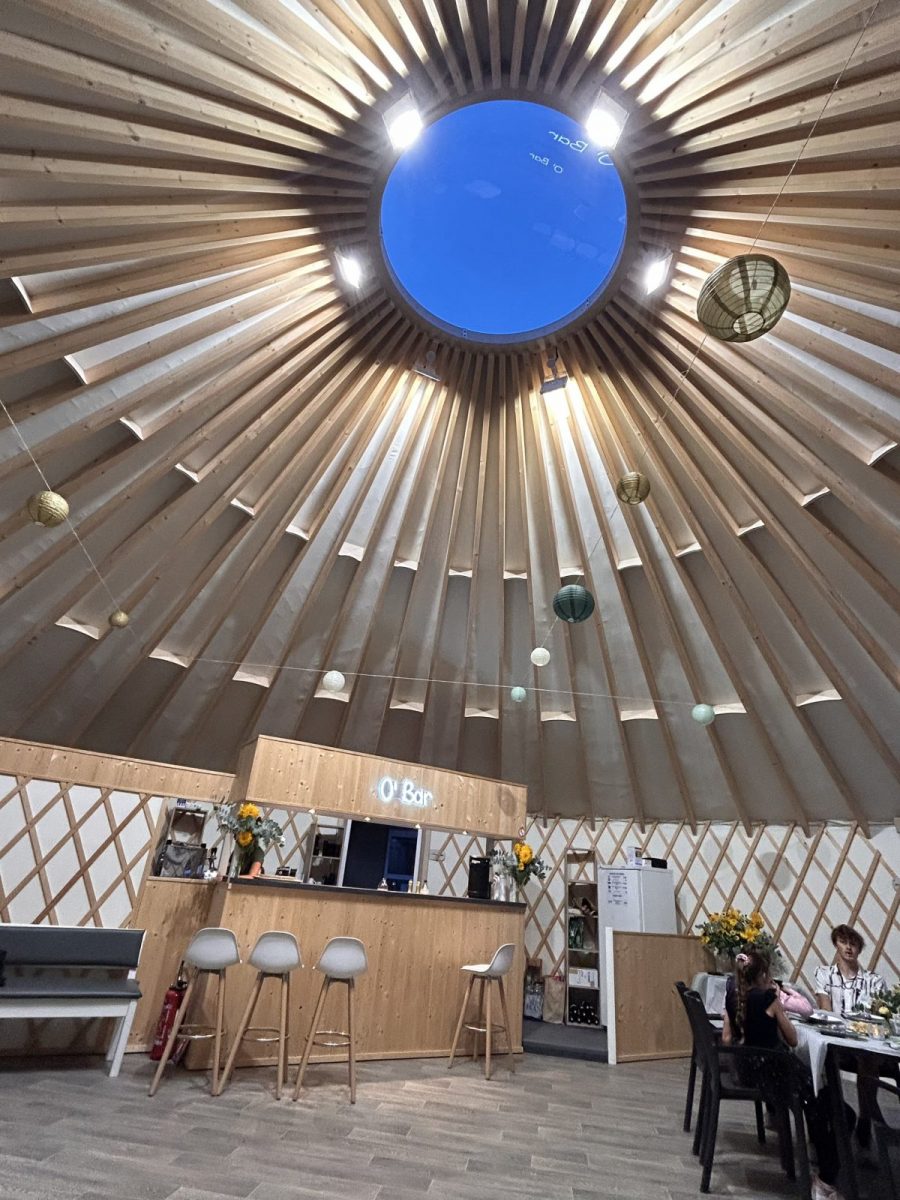 Camping O&rsquo;Beau Laurier_Saint Denis du Payré_Espace couvert