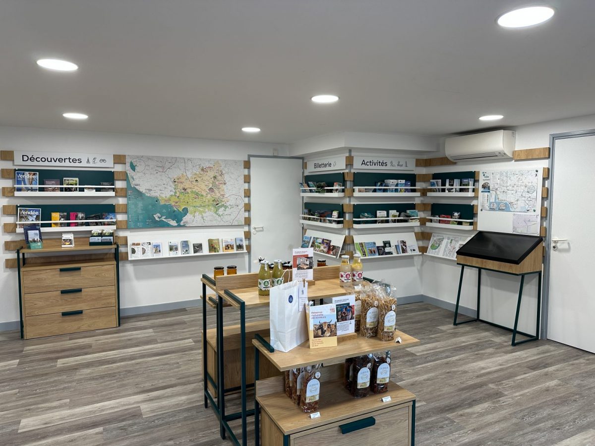 Office de tourisme VdS-Saint-Michel-en-l’herm-espace d’accueil