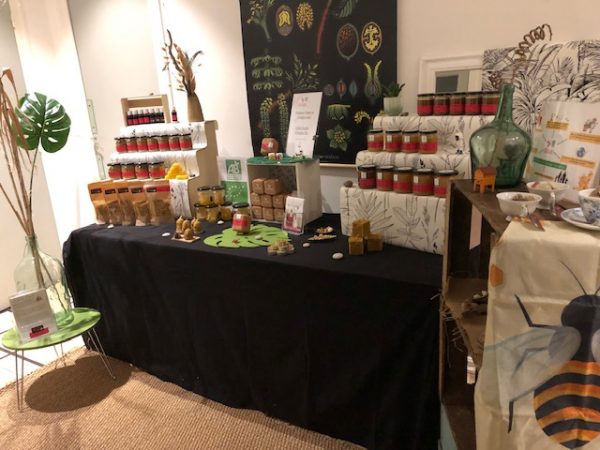 Apiculteur, Les Butinades