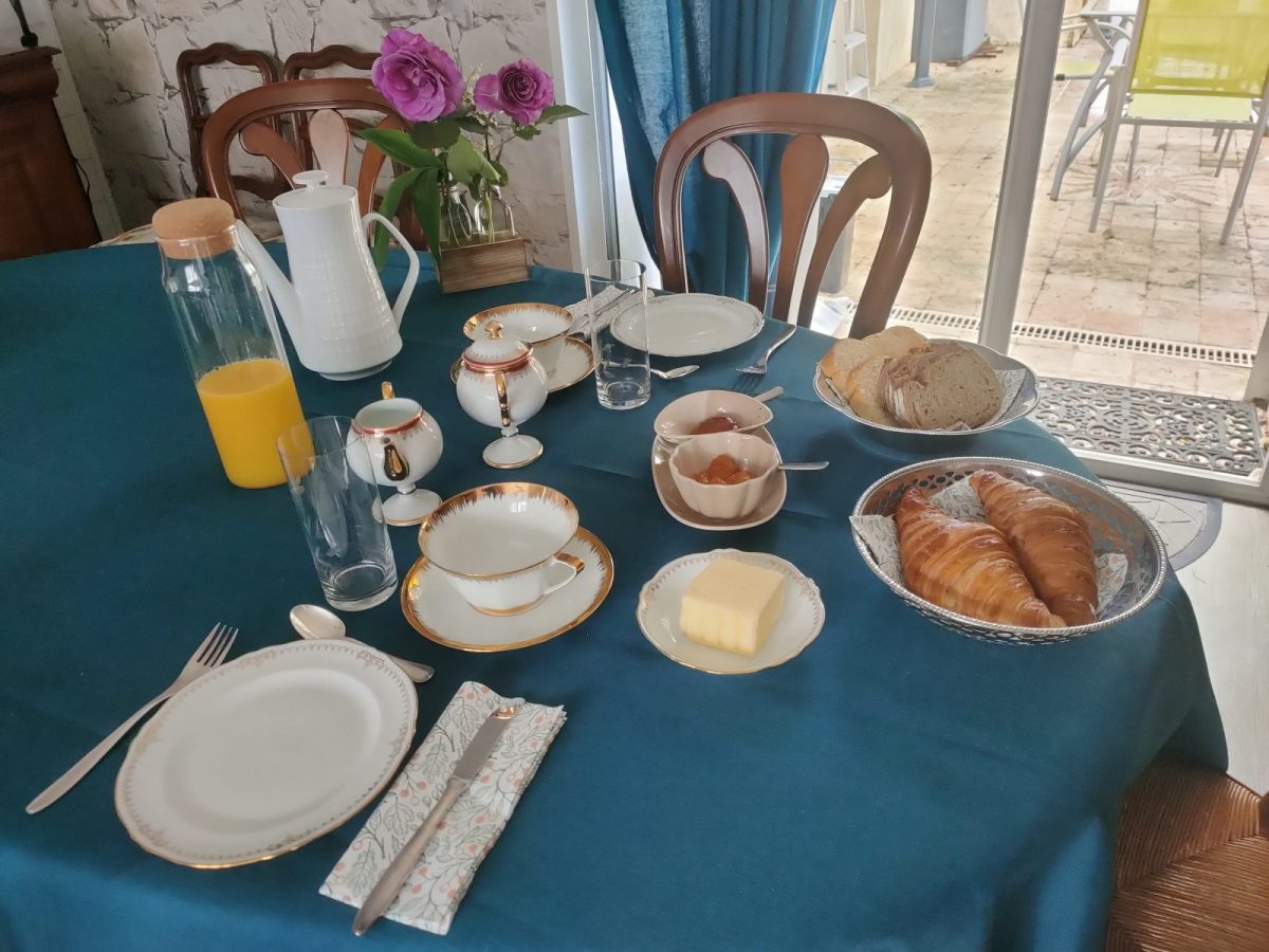 Chambre d&rsquo;Hôtes Le Magnolia_Luçon_Petit déjeuner
