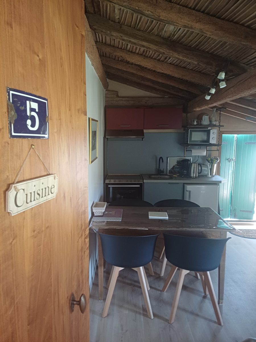 Chambres d’hôtes Dixmérie_Triaize_Kitchenette (3)