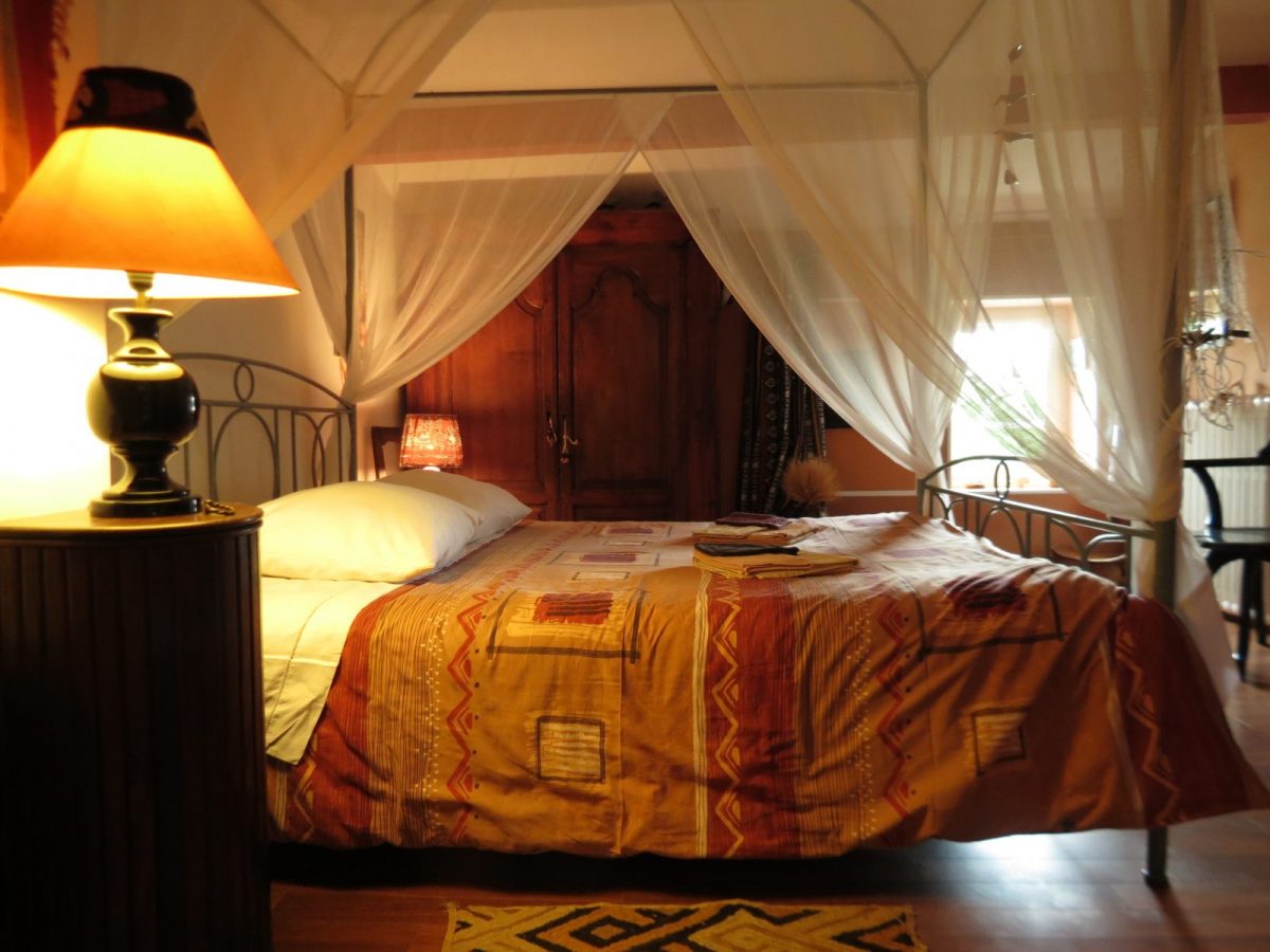 Chambre d’hôtes La Claverie_Sainte Rédégonde des Noyers_Chambre Africaine