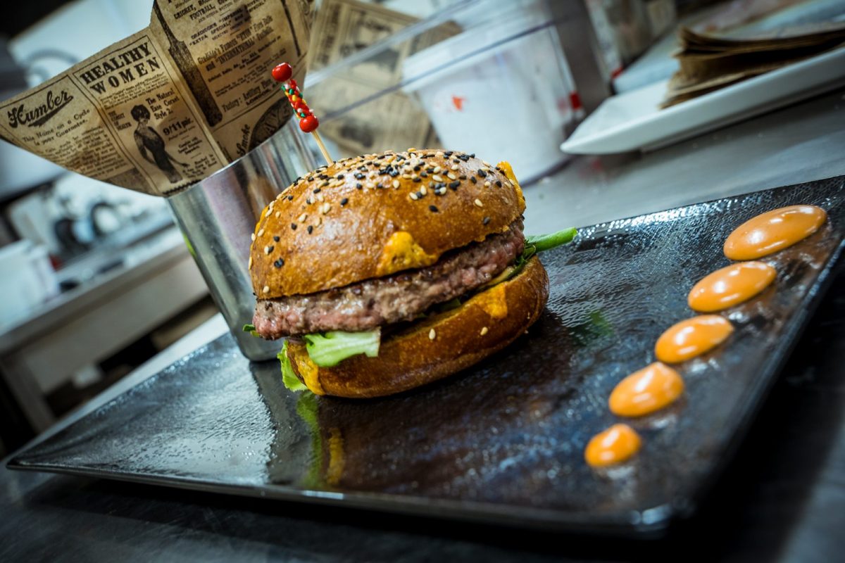 La Bastide Luçon Plat burger ©D.Herbreteau